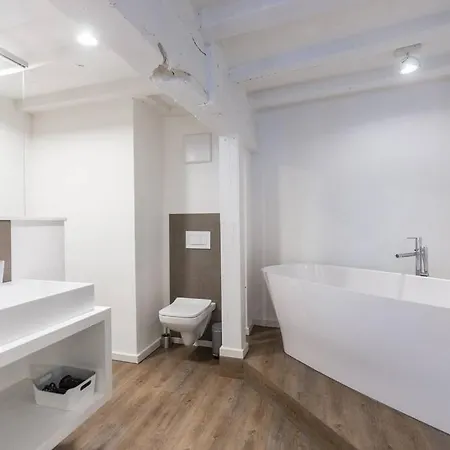 Stadthaus Garden&green Daire *